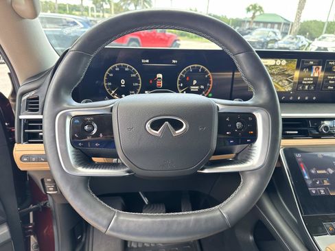 Used 2025 INFINITI QX80 Luxe RWD image 25