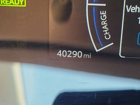 Used 2025 Toyota Camry LE image 23