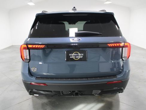 New 2026 Ford Explorer ST-Line w/ ST-Line Street Pack RWD image 7