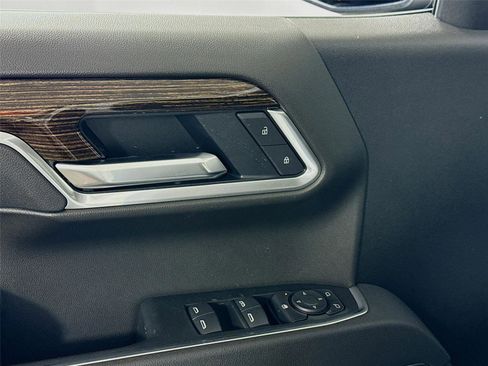 New 2026 GMC Sierra 1500 SLE AWD/4WD image 12