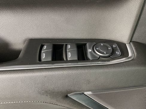 Certified 2025 GMC Sierra 1500 SLE w/ Preferred Package image 27