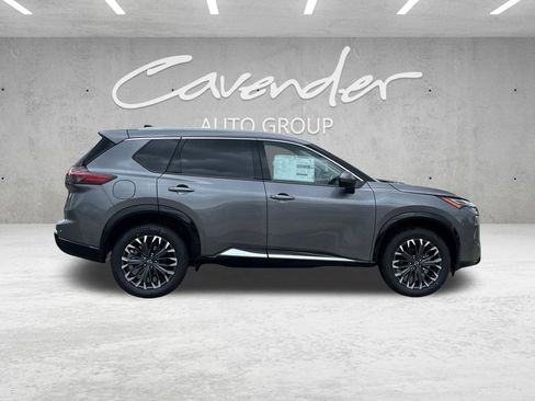 New 2026 Nissan Rogue Platinum image 17