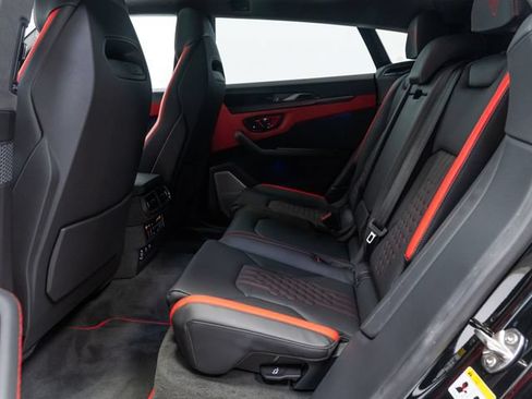 Used 2025 Lamborghini Urus SE AWD/4WD image 53