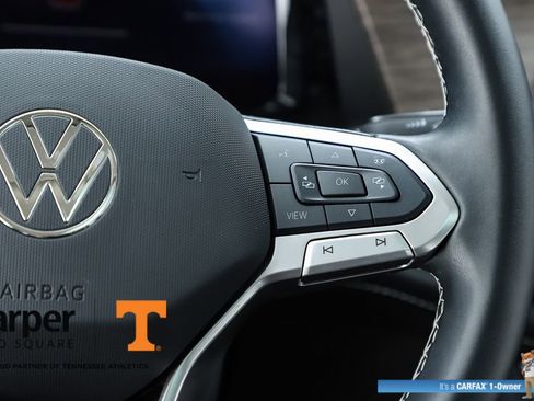 Used 2025 Volkswagen Atlas SEL image 62