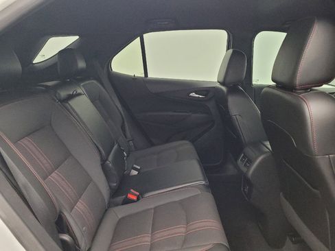 Used 2024 Chevrolet Equinox RS FWD image 19