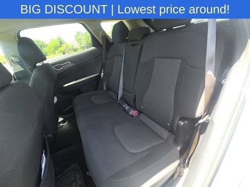 Used 2023 Kia Sportage LX AWD/4WD image 17