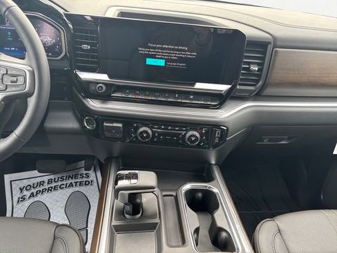 New 2026 Chevrolet Silverado 1500 High Country w/ High Country Premium Package image 11