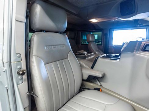 Used 2000 HUMMER H1 4-Door Wagon AWD/4WD image 10