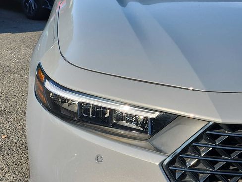 Certified 2024 Honda Accord Touring image 9