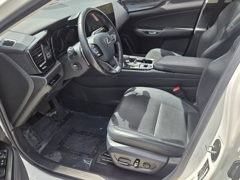 Used 2024 Lexus NX 250 FWD w/ Cold Area Package image 11