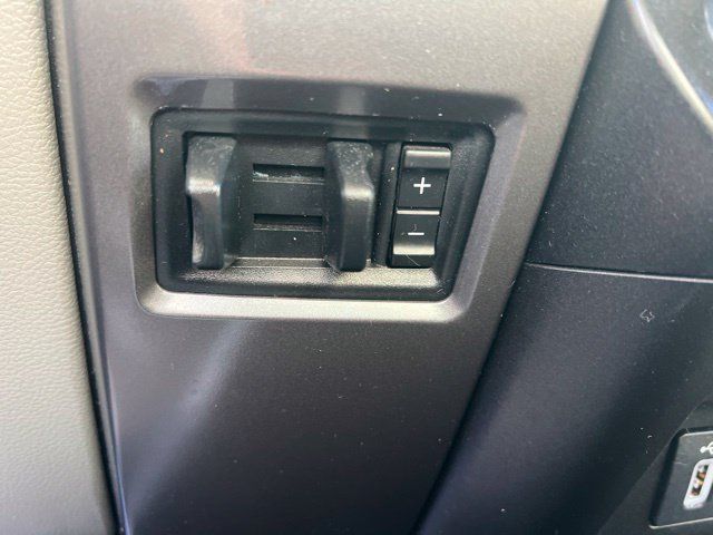 Used 2020 Ford F150 XLT w/ Equipment Group 302A Luxury AWD/4WD image 16