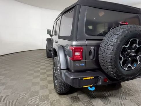 Used 2023 Jeep Wrangler Unlimited Rubicon 4xe w/ Cold Weather Group AWD/4WD image 8