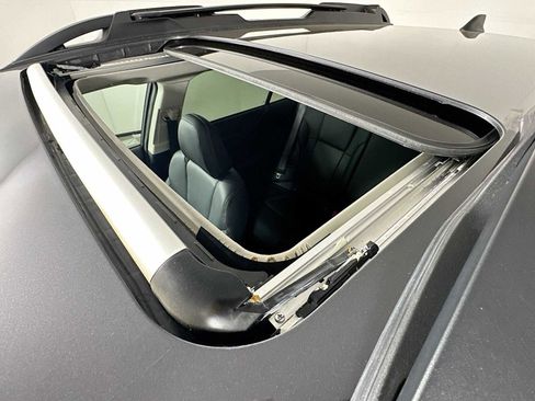 Certified 2022 Subaru Outback Limited image 20