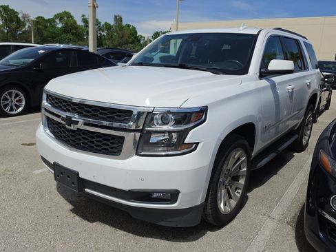 Used 2019 Chevrolet Tahoe LT AWD/4WD image 4
