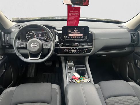 Certified 2022 Nissan Pathfinder SV w/ Cargo Package image 13