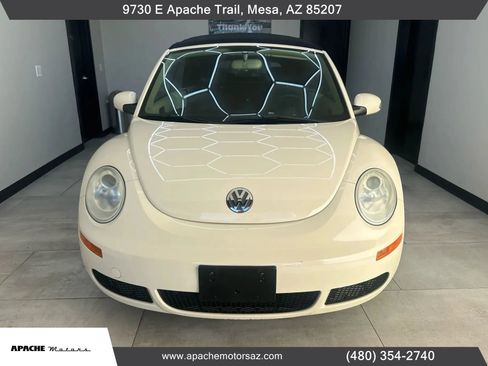 Used 2007 Volkswagen Beetle 2.5 Convertible 2D image 3