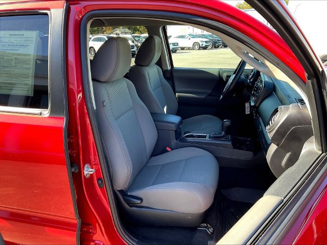 Used 2021 Toyota Tacoma SR AWD/4WD image 29