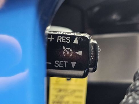 Used 2016 Toyota Tacoma SR5 RWD image 26