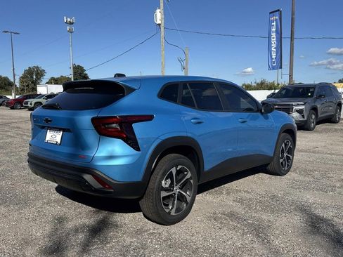 New 2026 Chevrolet Trax RS image 7