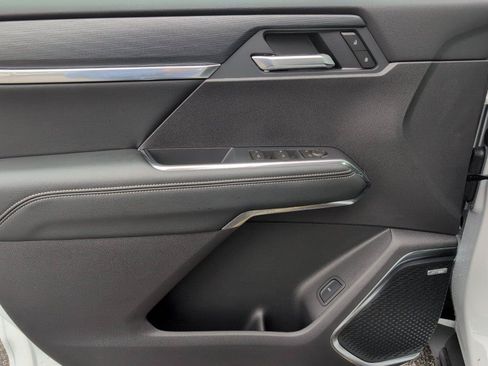 New 2026 GMC Acadia Elevation w/ Black Edition FWD image 16