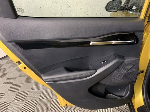 Used 2021 Kia Seltos SX w/ SX Sunroof Package image 23