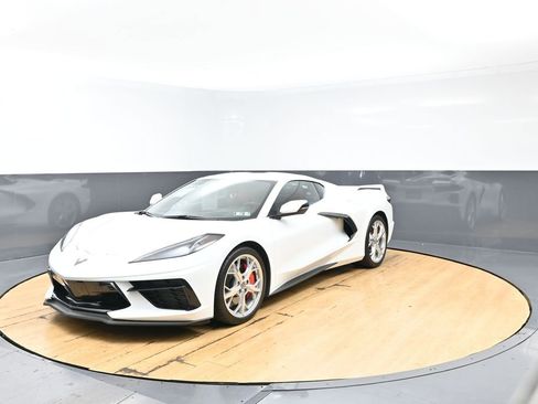 Used 2023 Chevrolet Corvette Stingray Preferred Cpe w/ Z51 Performance Package RWD image 6