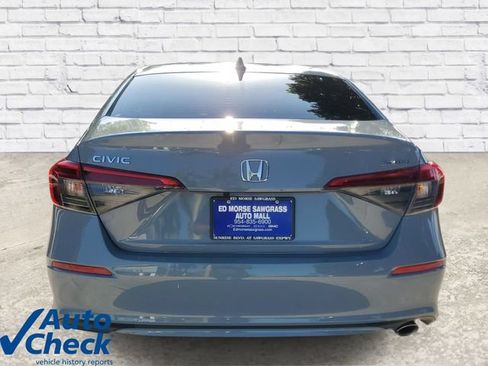 Used 2024 Honda Civic Sport image 3