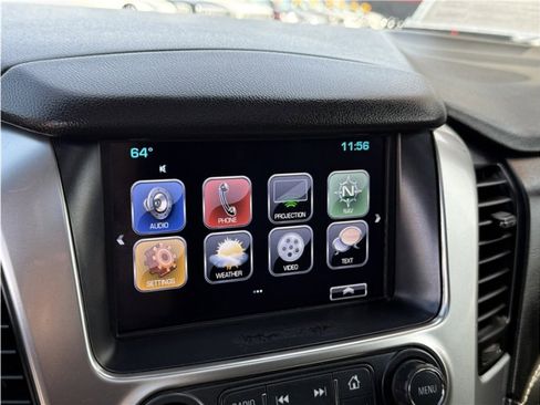 Used 2017 Chevrolet Suburban LT image 48