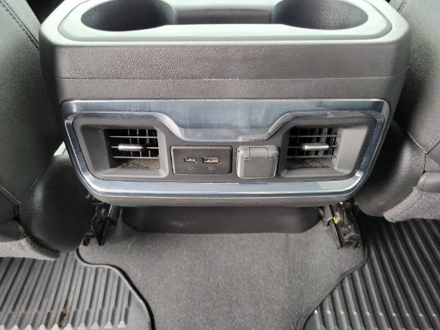 Certified 2022 Chevrolet Silverado 1500 LTZ w/ Technology Package AWD/4WD image 27