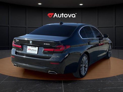 Used 2023 BMW 530i xDrive 530i xDrive w/ Premium Package image 5