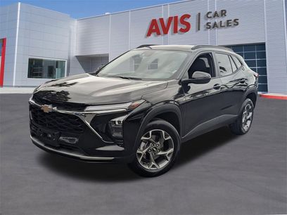 Used 2025 Chevrolet Trax LT w/ LT Convenience Package