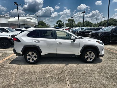 Used 2023 Toyota RAV4 XLE FWD image 10