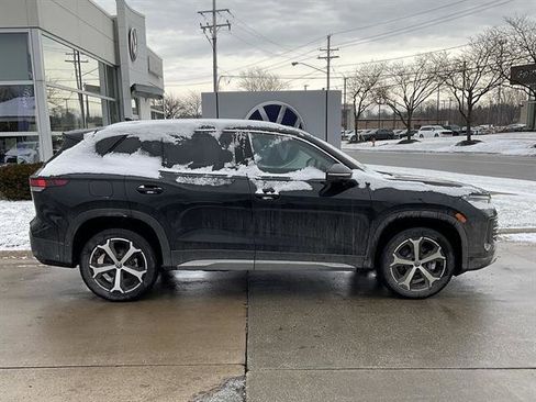 New 2026 Volkswagen Tiguan SE image 3