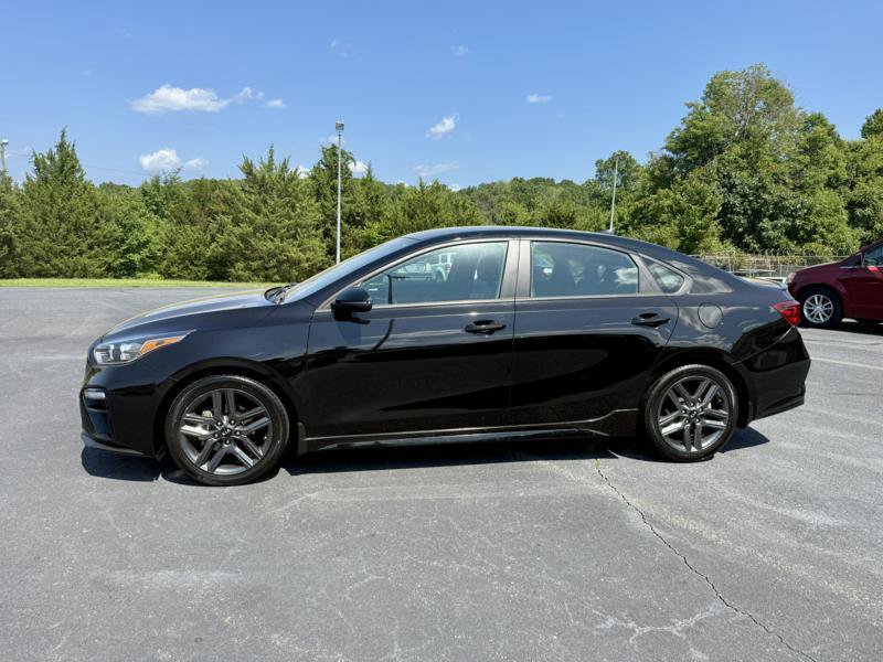 Used 2021 Kia Forte GT-Line FWD image 2