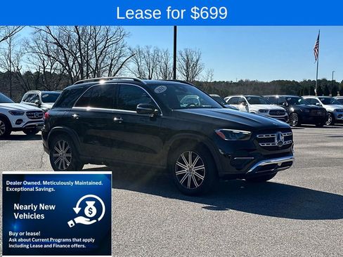 Used 2025 Mercedes-Benz GLE 350 4MATIC image 1