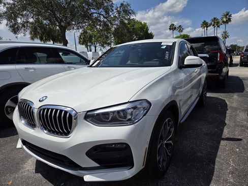 Used 2021 BMW X4 xDrive30i w/ Convenience Package AWD/4WD image 3