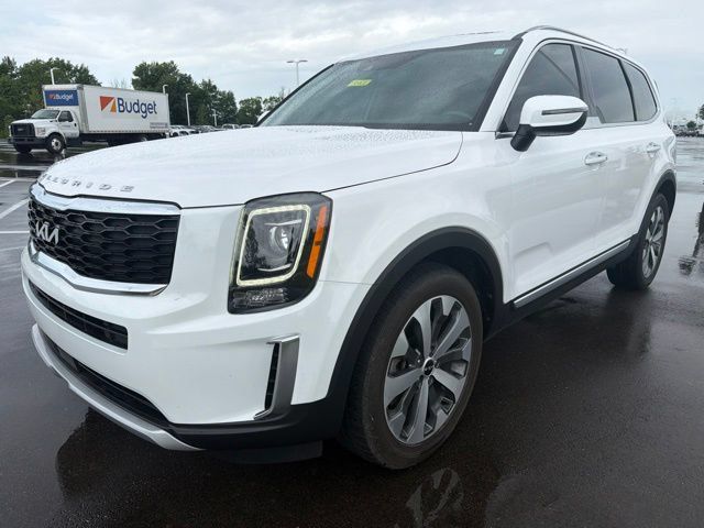Used 2022 Kia Telluride S AWD/4WD image 2