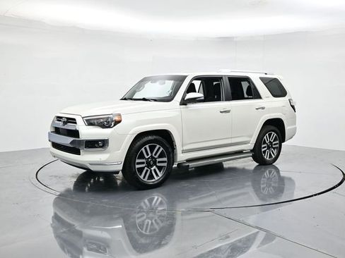 Used 2023 Toyota 4Runner Limited image 4