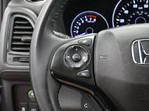 Used 2019 Honda HR-V Sport image 16