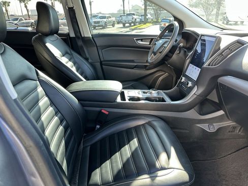 Used 2022 Ford Edge SEL w/ Convenience Package image 22