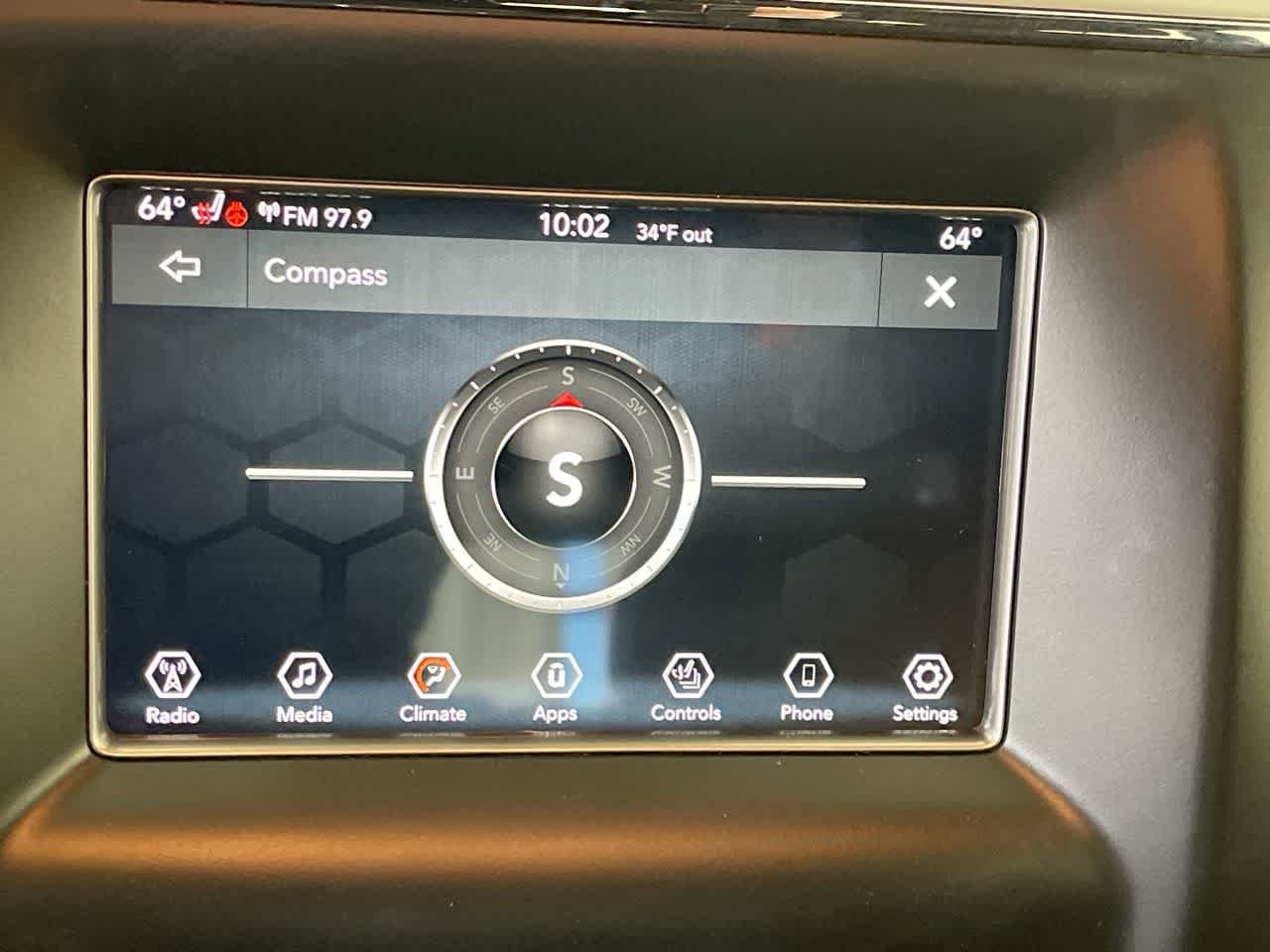 Used 2020 Jeep Grand Cherokee Laredo AWD/4WD image 18