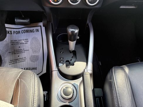 Used 2007 Mitsubishi Outlander XLS image 23