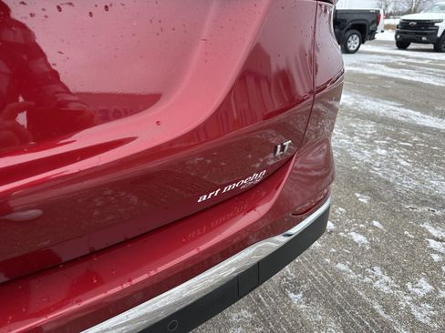 Used 2021 Chevrolet Equinox LT image 9