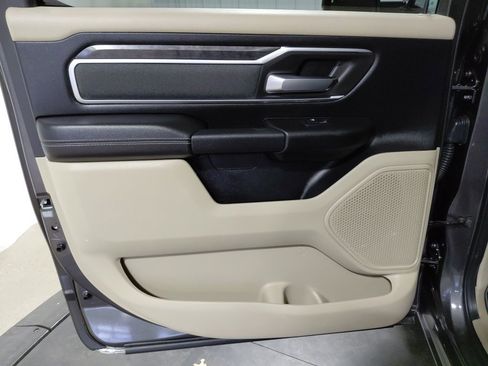 Used 2019 RAM 1500 Big Horn image 17