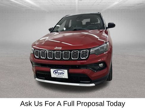 Used 2025 Jeep Compass Limited AWD/4WD image 6