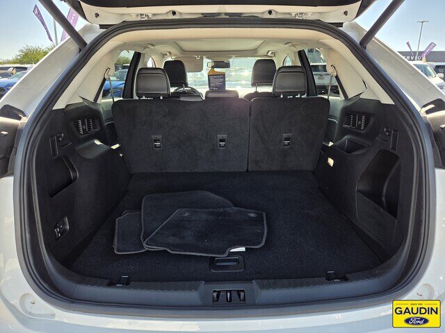 Certified 2024 Ford Edge SEL w/ Convenience Package AWD/4WD image 14