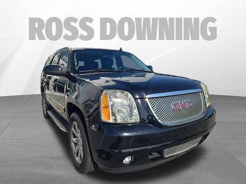 Used 2012 GMC Yukon Denali RWD image 3