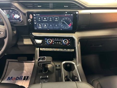 Used 2026 GMC Sierra 1500 Denali AWD/4WD image 12