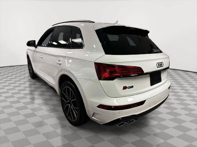 Used 2023 Audi SQ5 Premium Plus w/ Premium Plus Package AWD/4WD image 2
