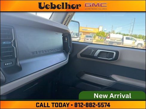 Used 2023 Ford Bronco Wildtrak AWD/4WD image 32